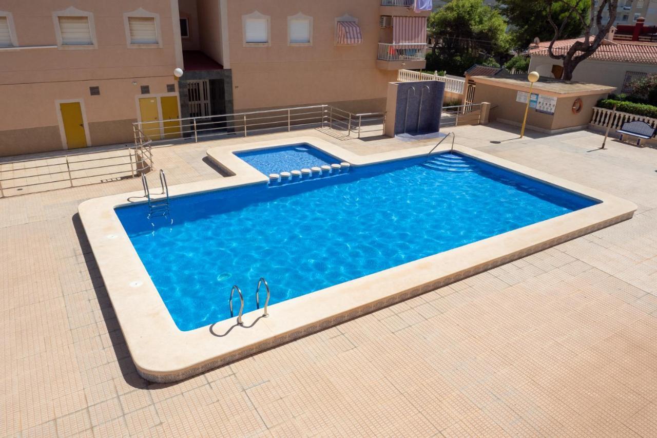 Апартаменты Torrevieja Junto Cala Ferris Экстерьер фото